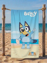 Детска хавлия за плаж Bluey – 140x70 см, бързо съхнеща, за плаж и басейн