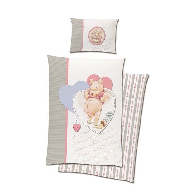 Детско спално бельо Winnie the Pooh с картинки и уникален дизайн, идеално за комфортен сън на децата.