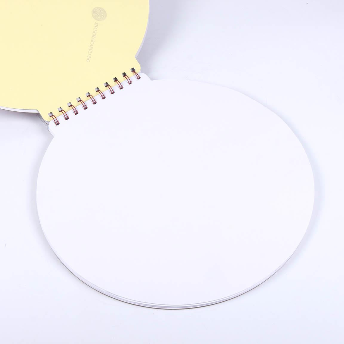 Книжка за оцветяване и рисуване Spiderman с бели листа за рисуване и оцветяване.