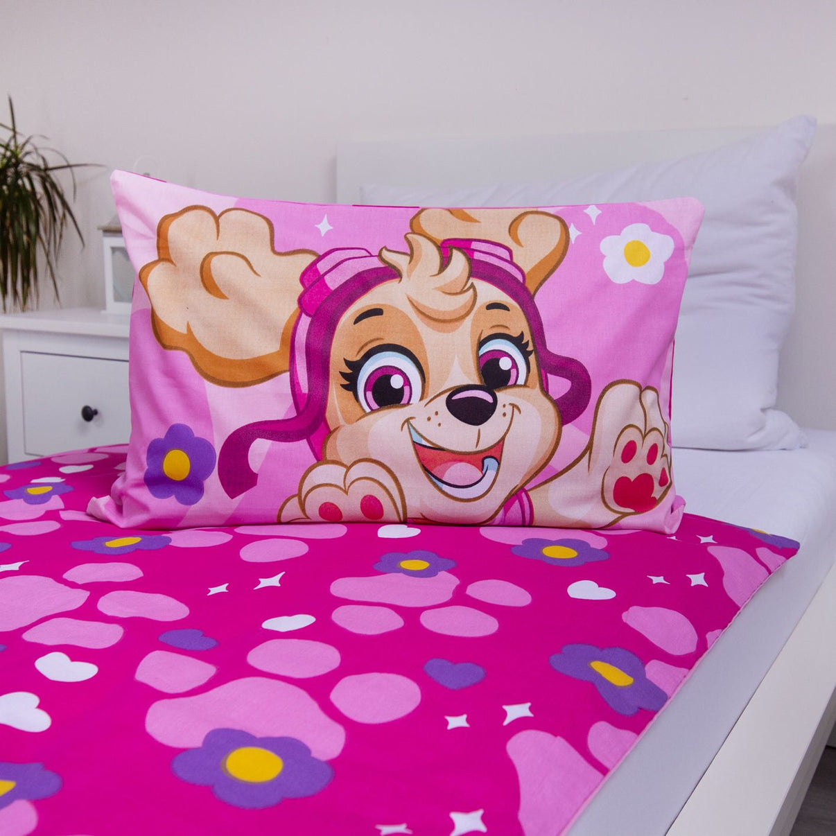 Детско двулицево спално бельо Paw Patrol с героите от анимацията, розов дизайн.
