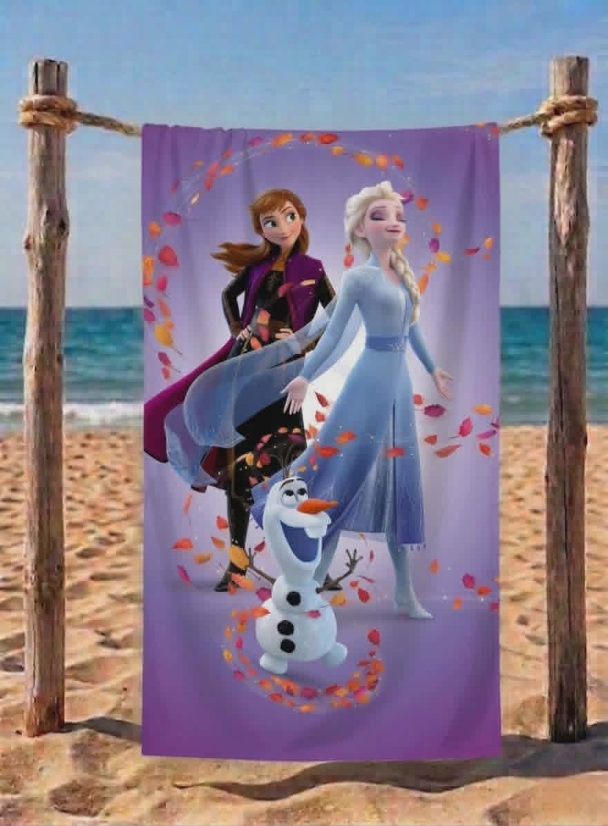 Памучна детска хавлия за плаж Frozen с Ана, ЕLSA и Олаф на цветен фон.