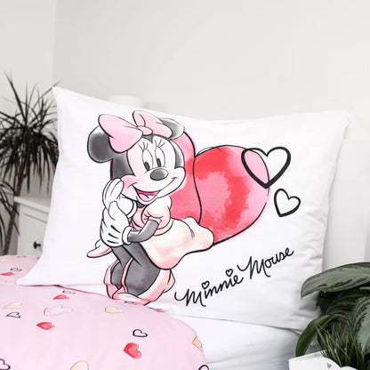 Детайл на калъфката Minnie Mouse 65x65 см, 100% памук