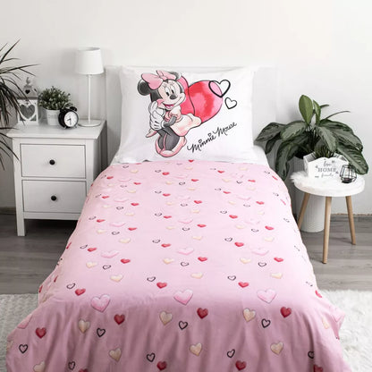 Детайл на дизайна на спално бельо Minnie Mouse, памучен плик 140x200 см