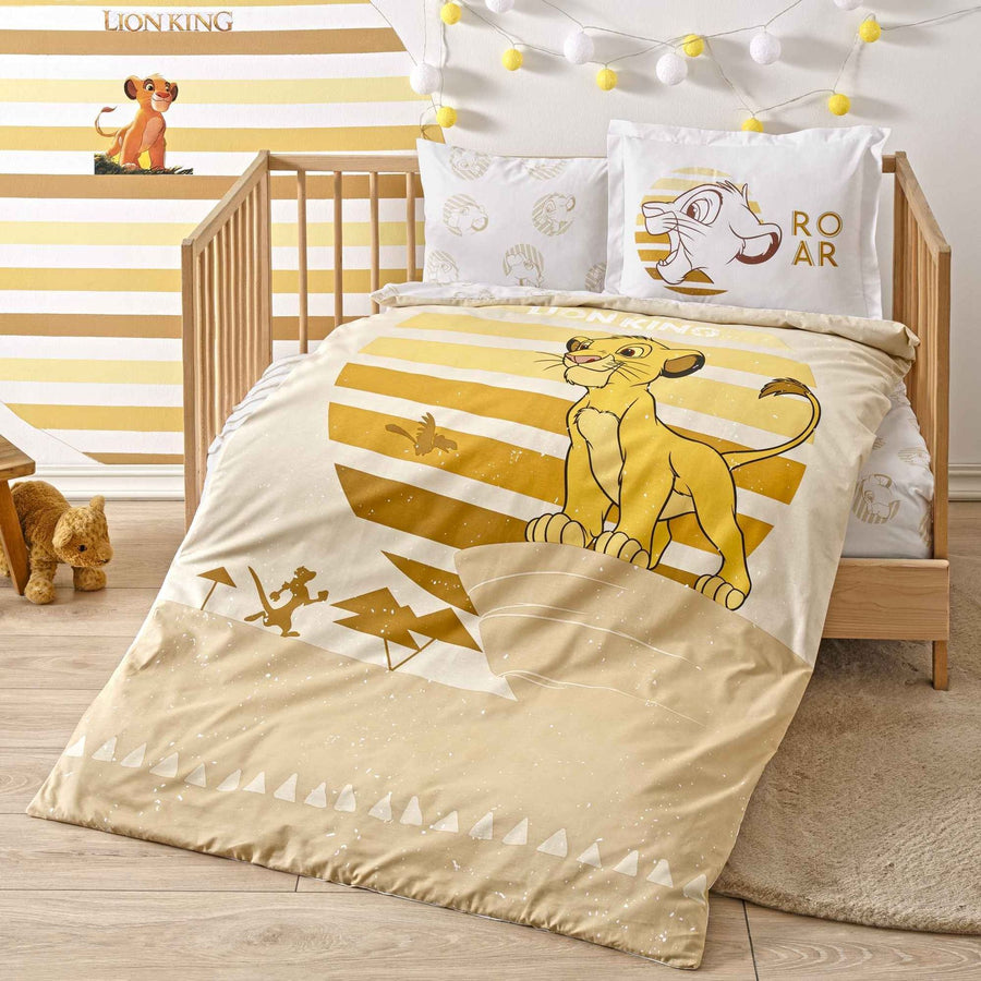 Детско спално бельо Lion king, комплект от 100% памук за мекота и комфорт на детето.