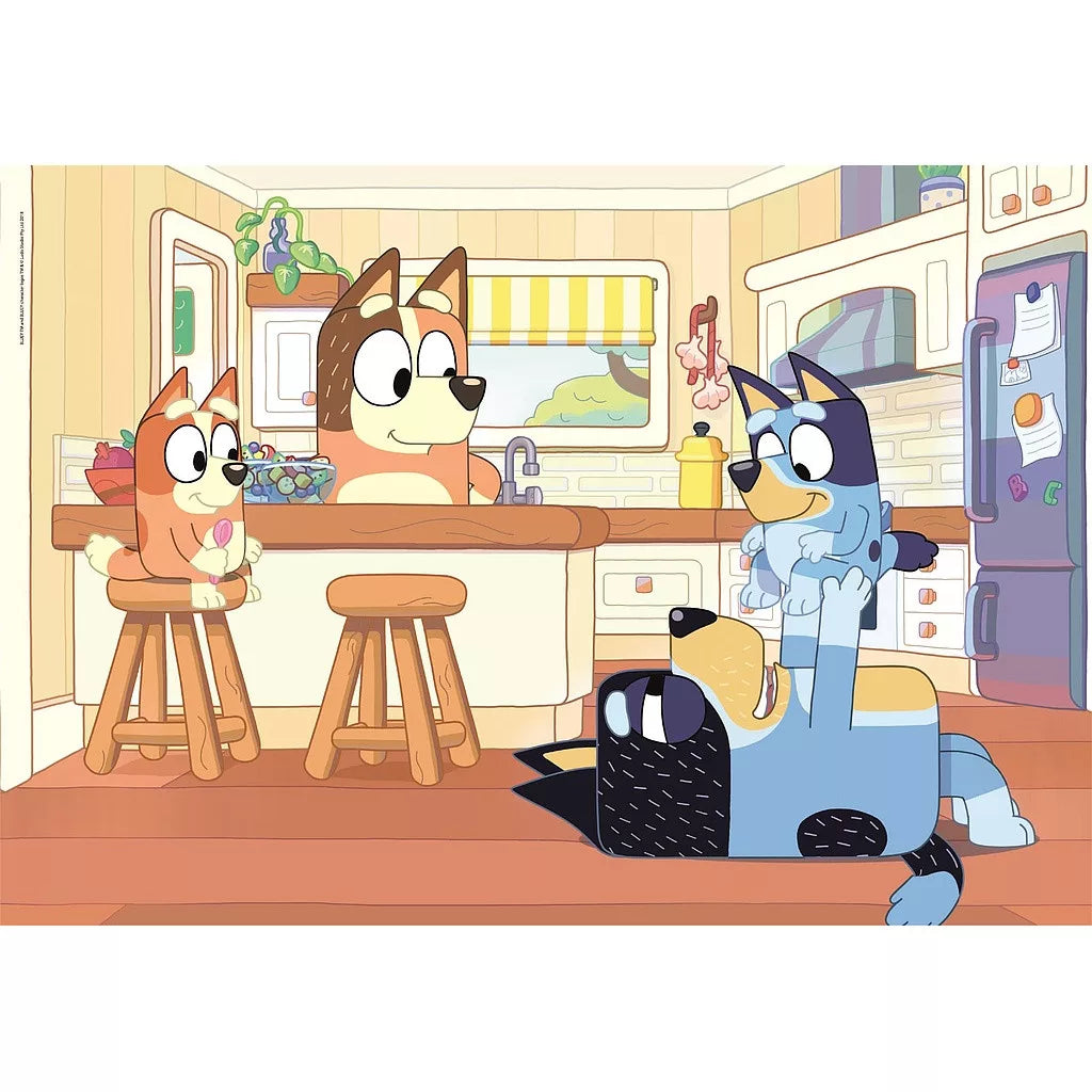Детски пъзел Bluey 104 части с любимите герои Блуи и Бинго в кухнята.