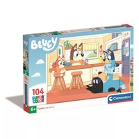 Детски пъзел Bluey 104 части с ярки герои от анимацията, идеален за деца над 6 години.