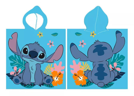 Детско пончо за плаж Stitch с картинки на Стеч, цветя и ярки детайли, идеално за малки фенове.