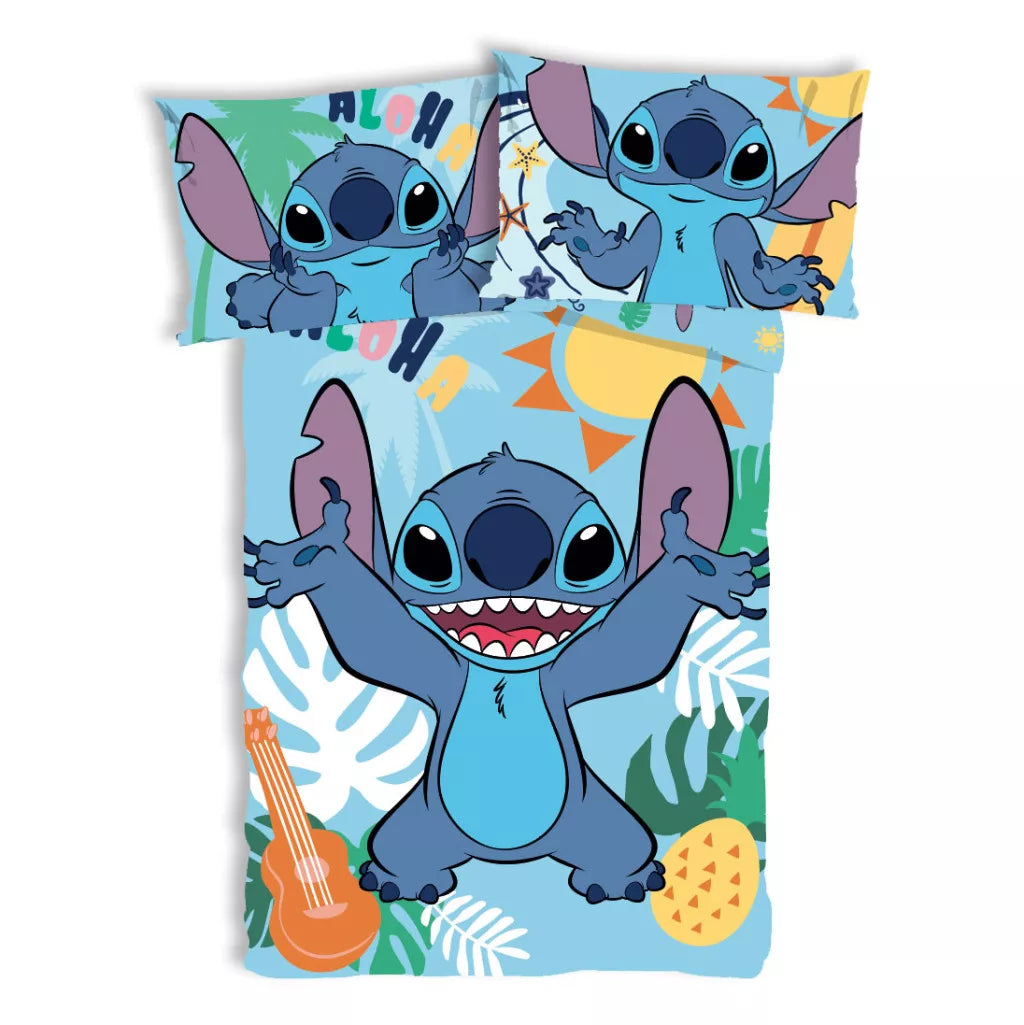 Детско спално бельо Stitch с цветен дизайн и героите от Лило и Стич, размер 100 х 135 см.