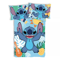Детско спално бельо Stitch с цветен дизайн и героите от Лило и Стич, размер 100 х 135 см.