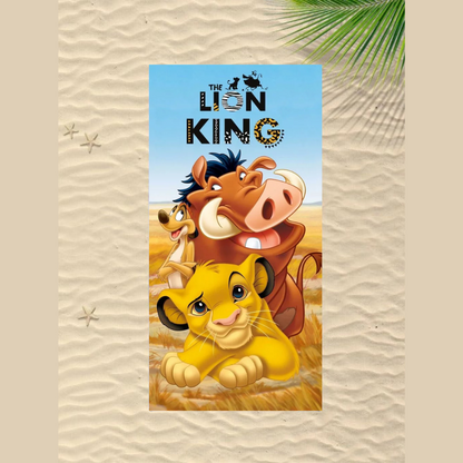 Памучна плажна хавлия за плаж The Lion King с изображения на Симба, Тимон и Пумба.