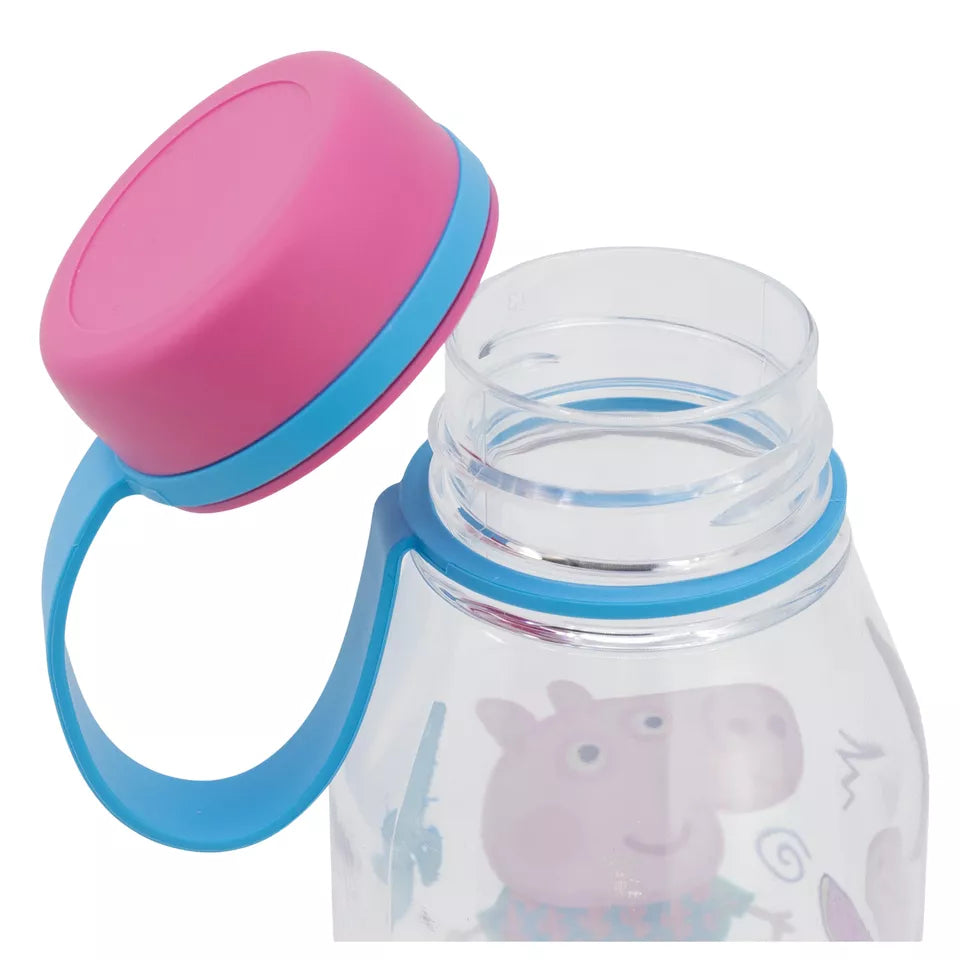 Бутилка за вода от тритан Peppa Pig, 560ml с розова капачка и синя дръжка.